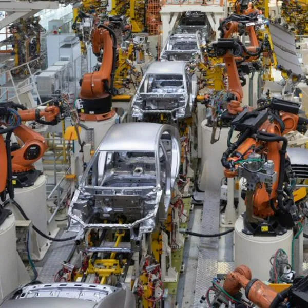 Multinacional General Motors confirma el cierre de su fábrica de carros Chevrolet en Ecuador y vendrán aproximadamente 300 despidos.