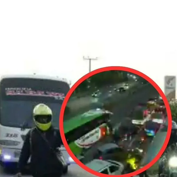 Niños quedaron atrapados en rutas escolares por paro de transportadores en Bogotá