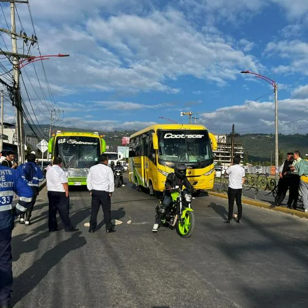 Colegios de Chía cancelaron clases debido a caos que se armó por bloqueos de los camioneros. Hubo problemas en la movilidad durante el lunes.