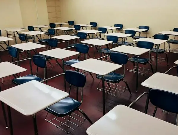 Adolescente agredió con cuchillo a compañeros en una escuela de República Checa