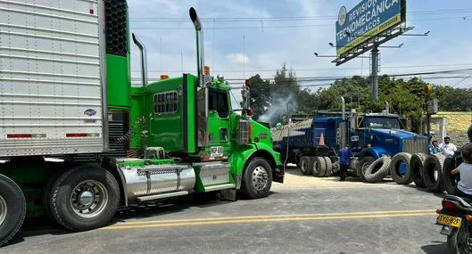 Cuánto va a durar el paro camionero en Colombia.