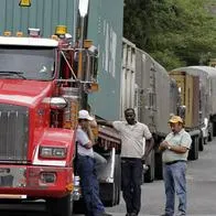 Paro de camioneros está afectando ventas en Bogotá, asegura Fenalco