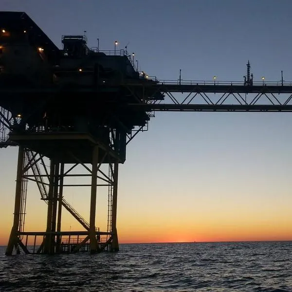 Traer gas natural del mar Caribe subiría los precios en Colombia, prevé Bancolombia