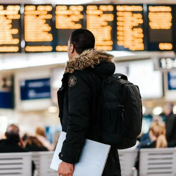 Tus derechos como pasajero aéreo: ¿Qué hacer ante cancelaciones y retrasos en vuelos?