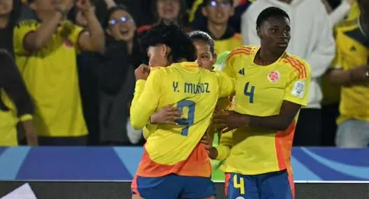 La Selección Colombia femenina Sub-20 no para: 1-0 sobre Camerún y a octavos del Mundial