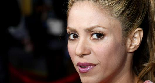 Shakira dice que hacienda de España se quedó con dinero que ella ganó