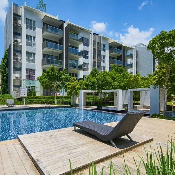 ¿Dónde es más barato comprar apartamento con piscina, Madrid o Mosquera?