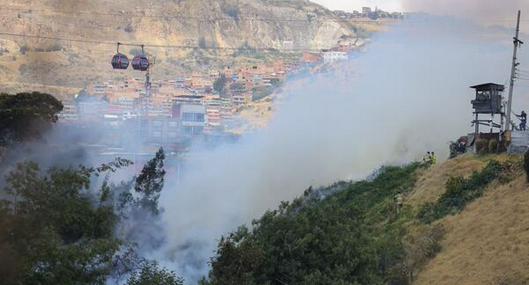 Reportan incendio en Ciudad Bolívar, sur de Bogotá; Transmicable afectado por columna de humo