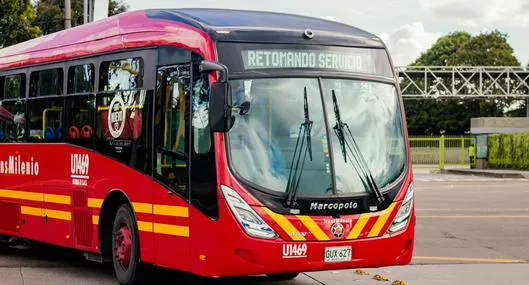 Transmilenio aclara qué pasará con el combustible de los buses. 