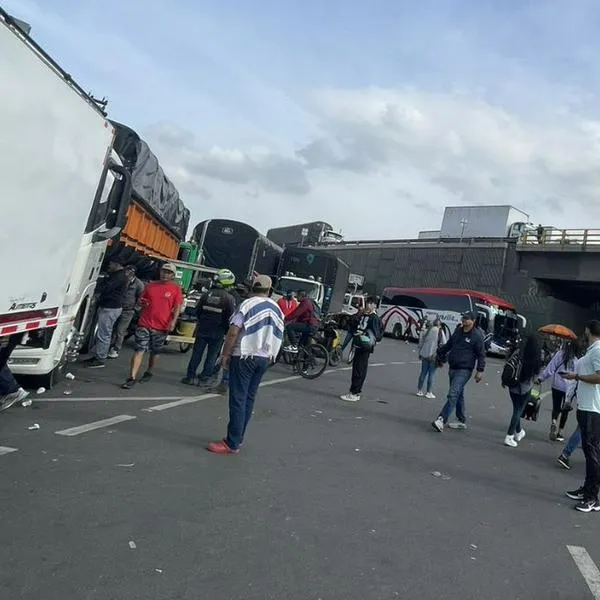 Paro de camioneros afecta operación médica por falta de insumos, según la Andi