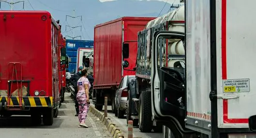 Policía da reporte de paro camionero en el país: 233 protestas y 5.888 manifestantes