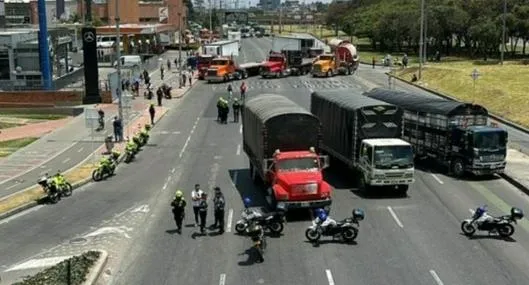 Camioneros exigen que baje el ACPM.