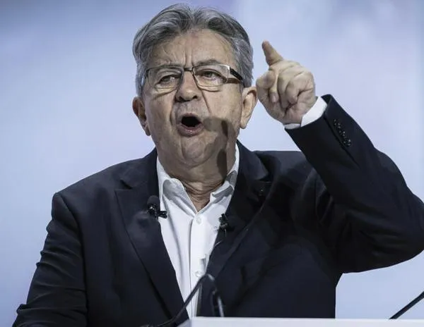 La izquierda se moviliza al considerar que le ‘robaron’ las elecciones a los franceses