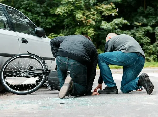 EN FOTOS: Accidente cobró la vida de un ciclista en la calle Colombia, chocó de frente