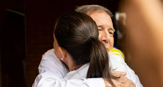 María Corina Machado se pronuncia tras salida del país de Edmundo González