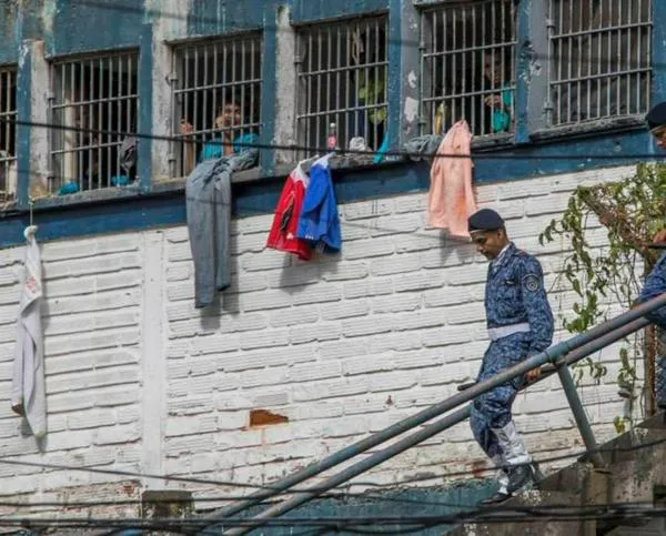 Privados de la libertad en Bellavista comenzaron huelga de hambre para denunciar la crisis humanitaria que padecen