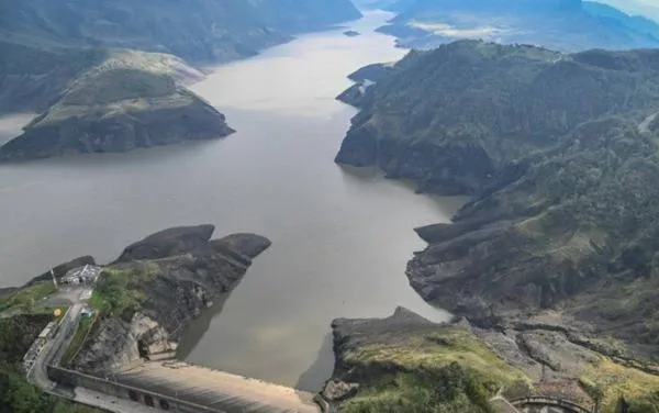 Alertan por bajos niveles de agua en embalses de Bogotá: Esto es lo que viene