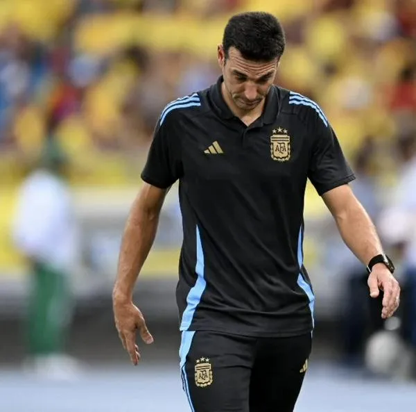 Lionel Scaloni ahora se quejó del arbitraje, tras el candente 2-1 de Colombia sobre Argentina