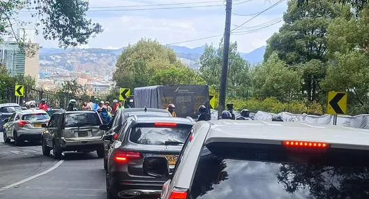 Accidente en vía La Calera deja dos muertos: videos del choque en la Circunvalar