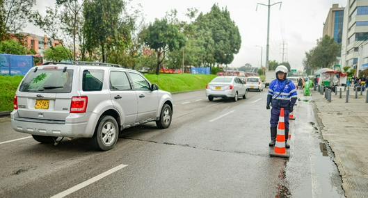 Pico y placa vehículos particulares y taxis en Bogotá jueves 12 de septiembre 