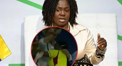 Francia Márquez celebró el gol de Linda Caicedo con un abrazo a Ramón Jesurún