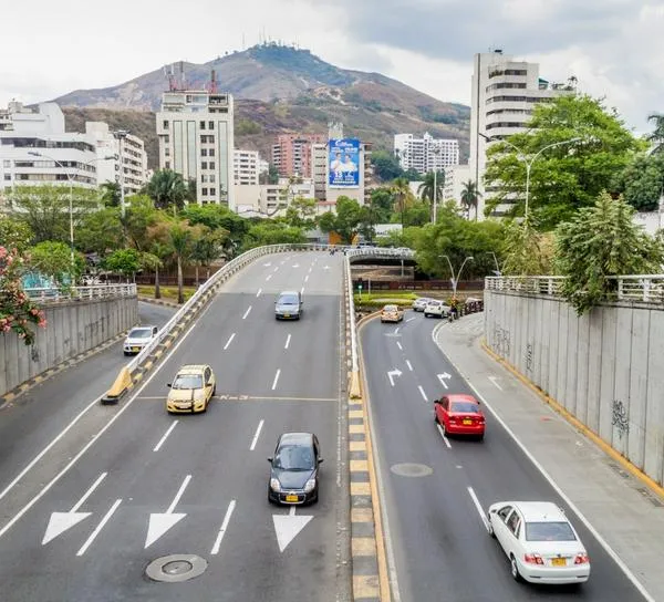 Con cámaras de foto detección sancionarán a invasores de los carriles exclusivos del MÍO