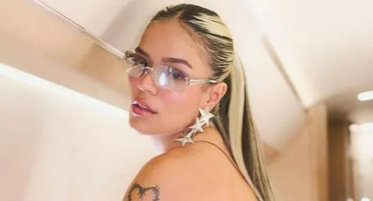 Karol G fue criticada por el vestido de fuego que lució en los MTV (Vmas) 2024