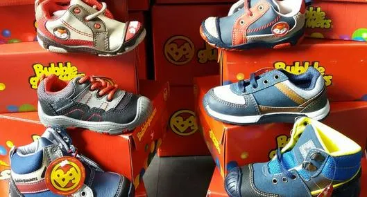 Foto de zapatos para niños, en nota de quién es dueño de Bubble Gummers, North Star y más, Bata así le va en Colombia