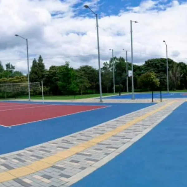 Estos son los parques de Engativa, en Bogotá, que estarán cerrados durante este viernes, 13 de septiembre de 2024, por racionamiento de agua.