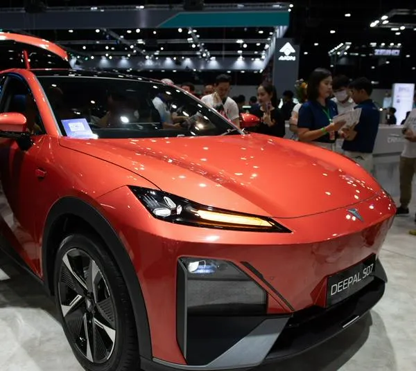 Nueva marca de carros Deepal llegará a Colombia y venderá eléctricos e híbridos.