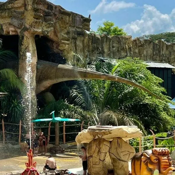 Cuáles son las principales atracciones del Parque temático Hacienda Nápoles