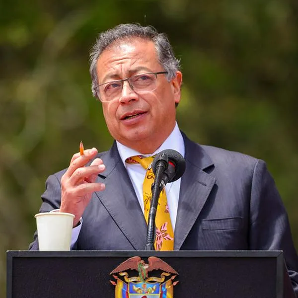 Abogado de Petro anuncia que no reconocerá decisión del CNE que viole el fuero presidencial