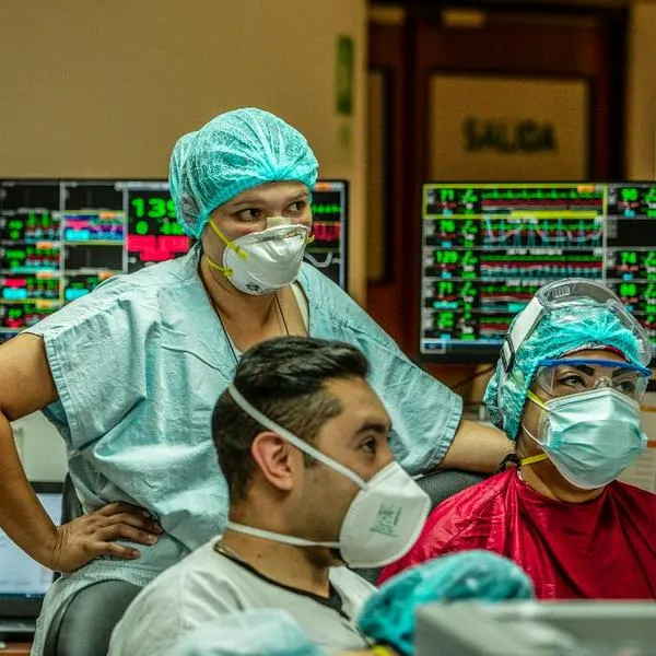 Reforma a la salud buscará más médicos especialistas y contratación cambiaría