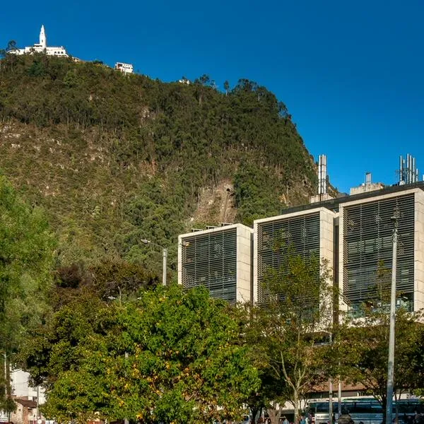¿Cuál es la universidad más cara? 10 veces más costosa que Los Andes