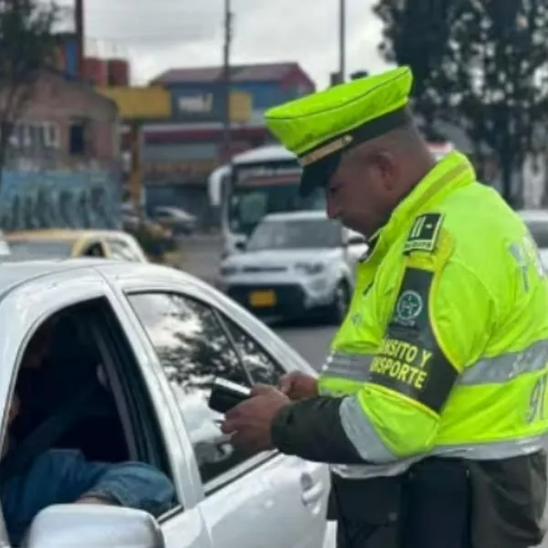 MinTransporte anuncia nuevas medidas a quienes trabajan con aplicaciones.