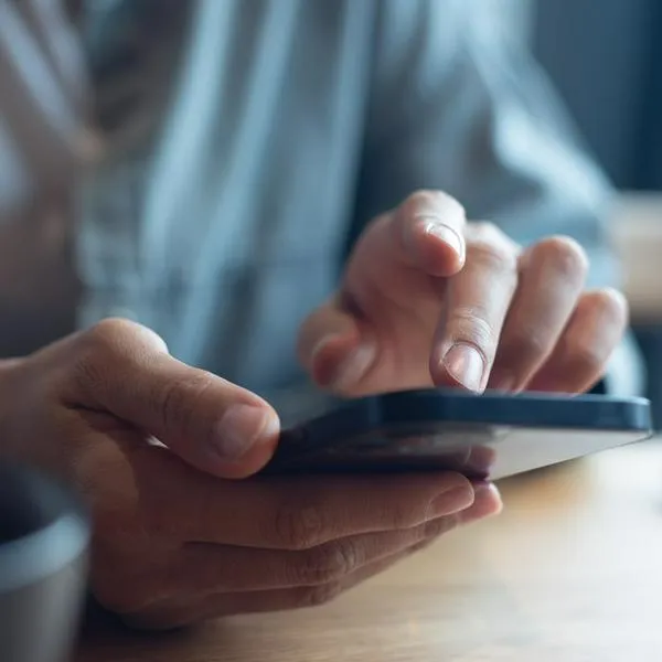 ¿Por qué sus datos móviles se cortan o no se conectan en el celular? 