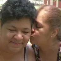 Colombiana se reencuentra con su familia 39 años después de ser adoptada en Suecia
