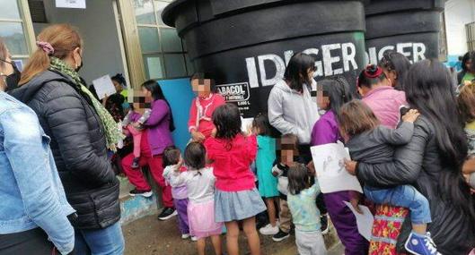 Indígenas retuvieron a funcionarios en un albergue de Bogotá porque no les gustó el kit de alimentos