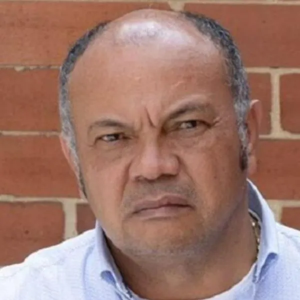 Luis Alonso Colmenares (papá de Colmenares) mostró fotos de su hijo Jorge Camilo