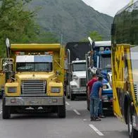 Ministerio de Transporte expone pasos a seguir acuerdos paro camioneros