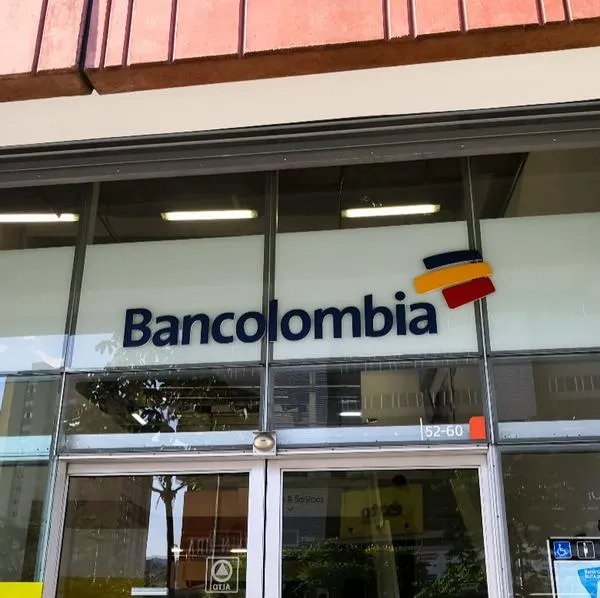 ¿Necesitas saber cuánto dinero puedes retirar de tu cuenta Bancolombia? Te explicamos los límites establecidos por la entidad y cómo puedes modificarlos.