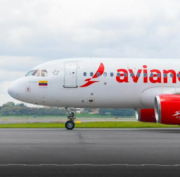 Demandan a pasajero de Avianca.