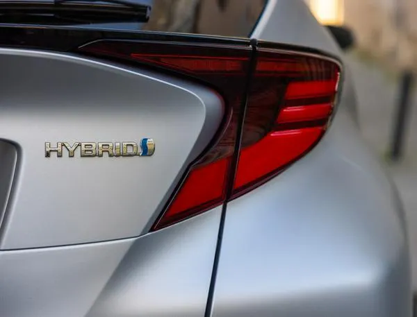 Renault lanzó en Colombia su nueva SUV híbrida, la Arkana E-Tech: ¿Cuál es su precio?