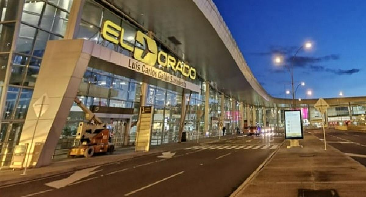 "Me bajaron del vuelo": la pesadilla que vivió caleño en el aeropuerto de Bogotá por cambiazo de maleta