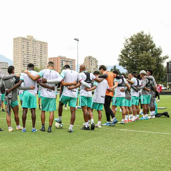 Jhon Duque no fue convocado por Santa Fe para jugar contra Alianza y ya cumplió un mes sin jugar.