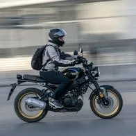 Motociclistas pueden evitar multa por chaleco reflectivo: lugares baratos para conseguirlo