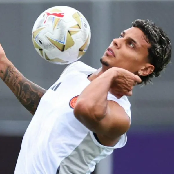 Richard Ríos renovó contrato con Palmeiras hasta 2028 y aclaran su salida
