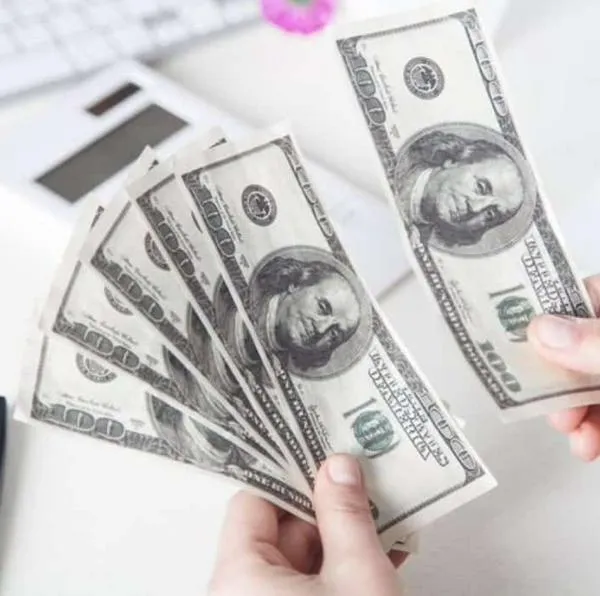 Precio del dólar hoy cae, a la espera de aprobación de presupuesto para 2025