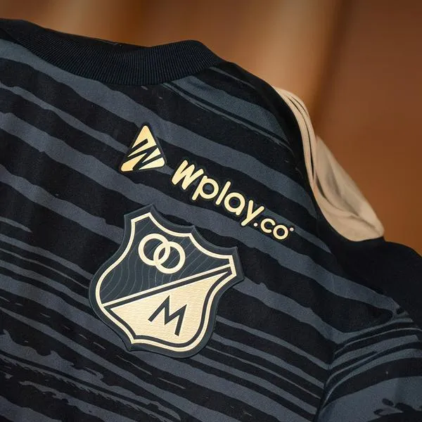 Nueva camiseta de Millonarios.