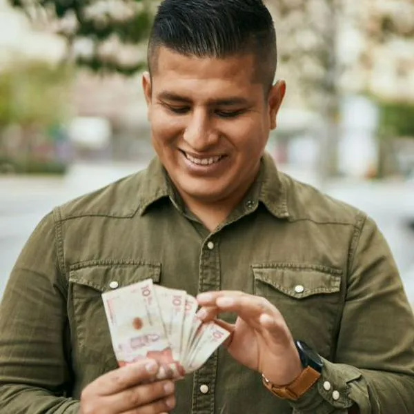 Gobierno destina $ 30.000 millones para alivios financieros a productores lácteos afectados por crisis del sector